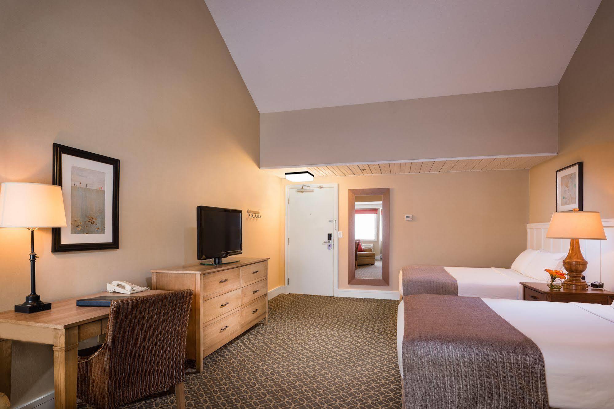 The Westport Inn, An Ascend Hotel Collection Member Exterior foto